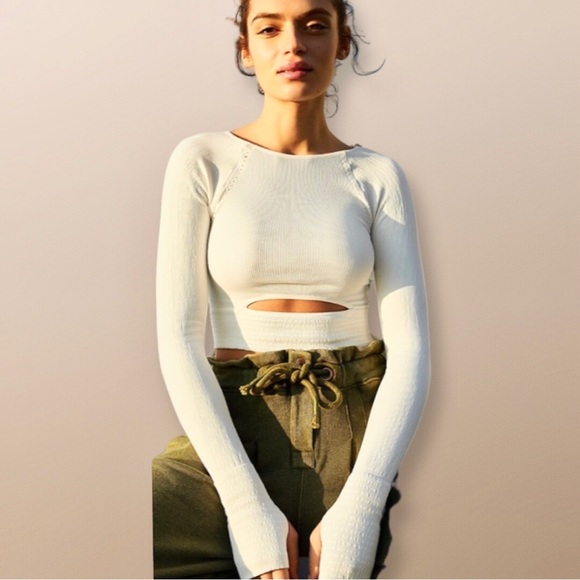 Free People Tops - ❗️END of YEAR SALE Free People Movement White Cut It Out Long Sleeved Top M/L